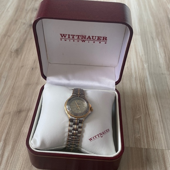 ❤️ Wittnaur Two Tone Watch NWT and in box - Picture 2 of 6